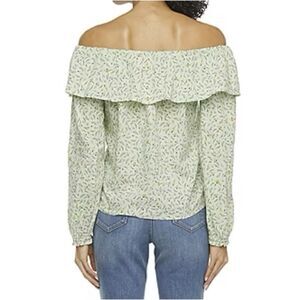 A. N. A. Mint green floral off shoulder long sleeve blouse cottagecore